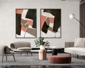 Komposition mit geometrisch-abstraktem Gemälde in neutralen Tönen