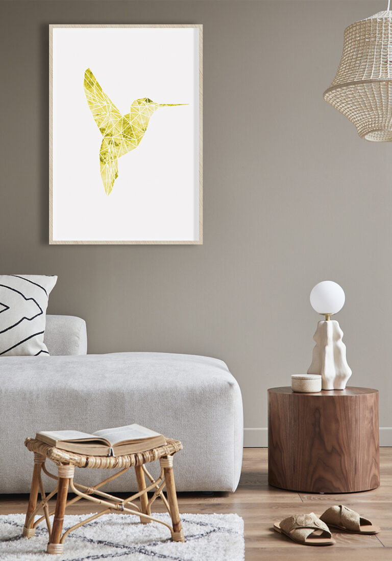 Geometrische Illustration eines gelben Kolibris