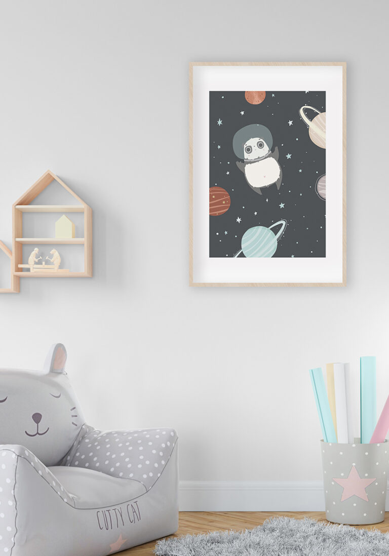 Niedlicher Panda schwebt im Weltall