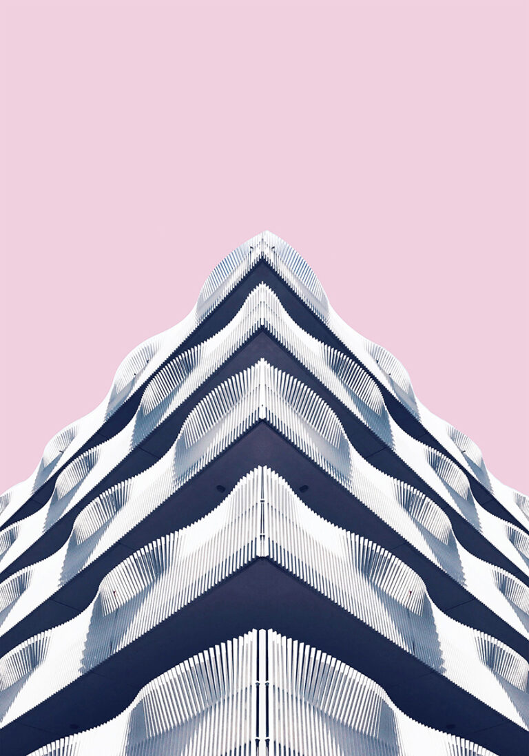 Fotografie abstrakter geometrischer Architektur