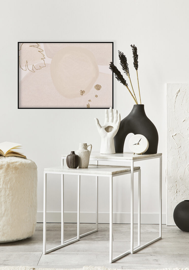 Elegantes abstraktes Werk mit goldenen Akzenten