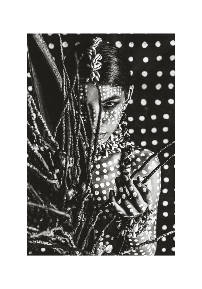 Abstraktes monochromes Porträt aus Punkten