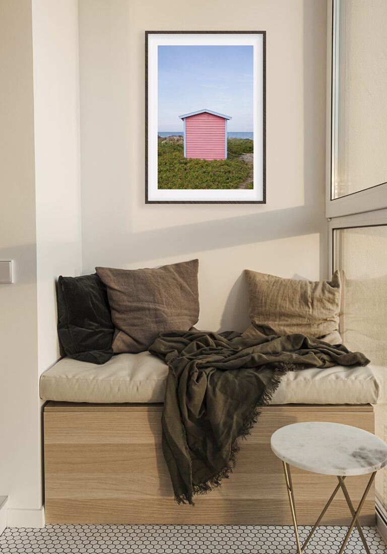 Rosa Hütte am Meer