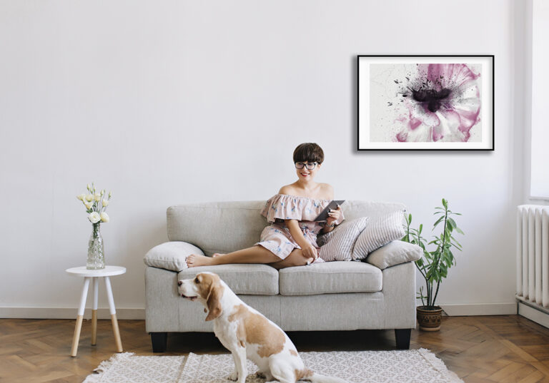Rosafarbene florale Kunst in abstraktem Aquarell