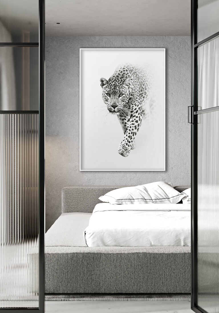 Leopard im minimalistischen Schwarz-Weiß-Stil